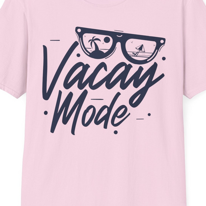 Vacay Mode Shirt T-Shirt – Light Pink – Best Cruise Shirts Close Up
