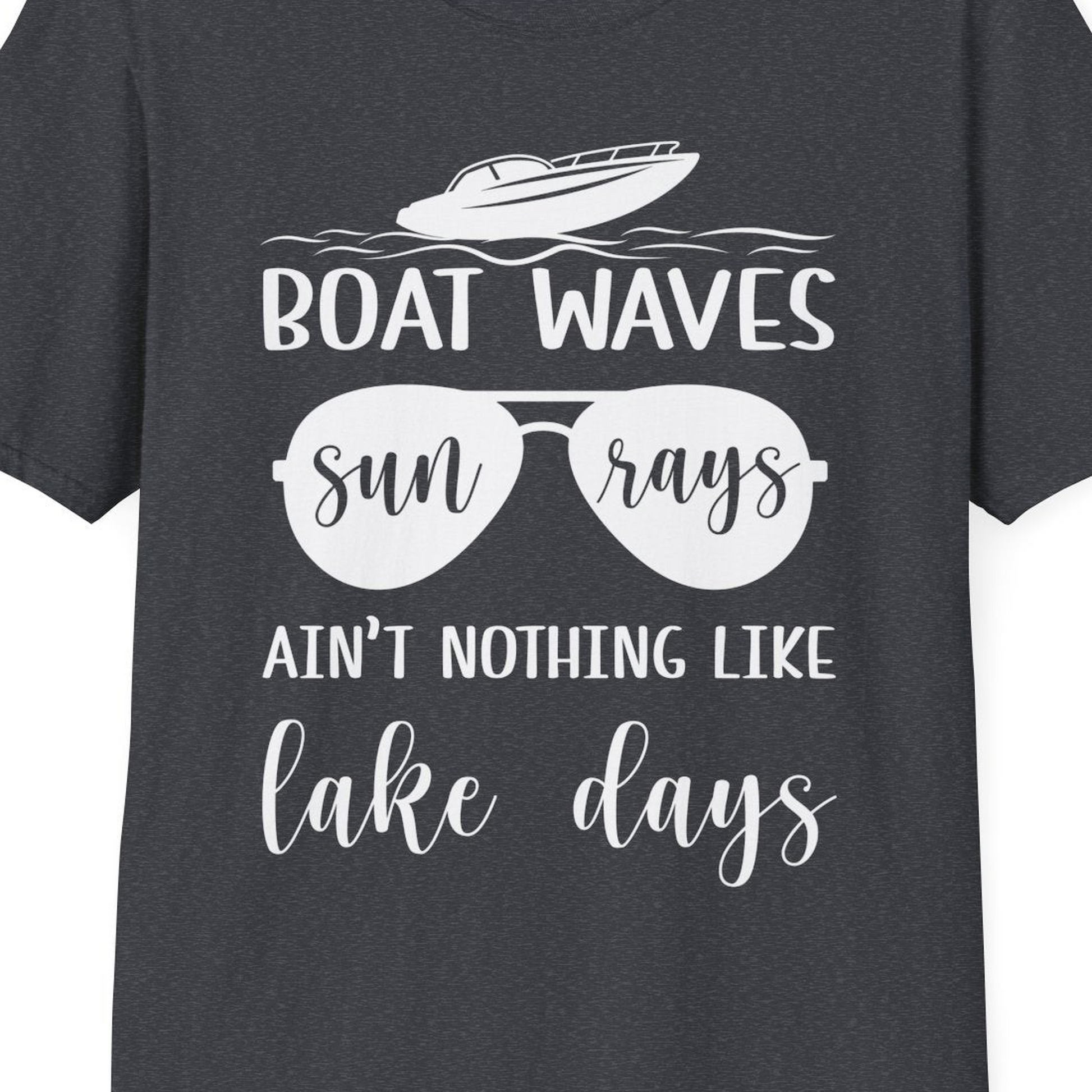 Boat Waves Sun Rays Lake Days Summer Lake Life Shirt — T-Shirt T-Shirt – Dark Heather Grey – Best Cruise Shirts Close Up